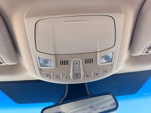 Used 2019 Ford Edge Titanium w/ Equipment Group 301A image 23