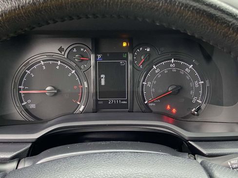 Used 2023 Toyota 4Runner SR5 Premium w/ Moonroof Package image 34