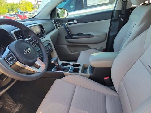 Used 2020 Kia Sportage LX w/ LX Popular Package FWD image 13