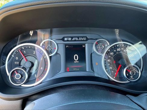 New 2026 RAM 2500 Big Horn AWD/4WD image 26