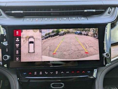 New 2026 Jeep Grand Cherokee L Summit w/ Advanced Protech Group IV AWD/4WD image 24