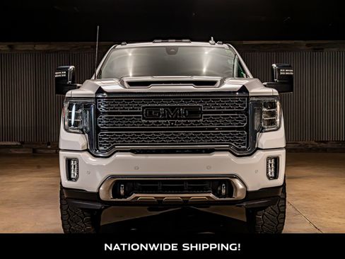Used 2020 GMC Sierra 3500 Denali w/ Denali Ultimate Package AWD/4WD image 4