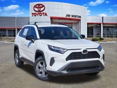 New 2025 Toyota RAV4 LE