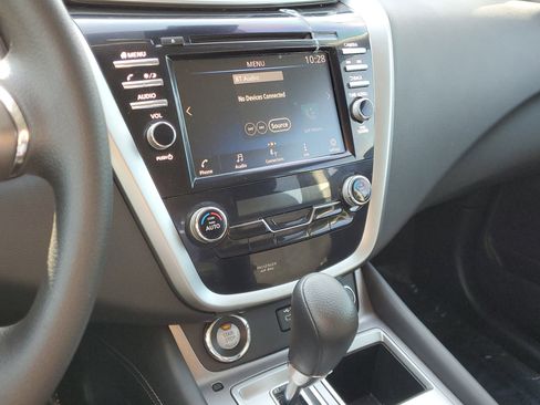 Certified 2022 Nissan Murano S image 27