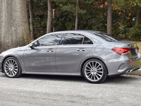 Used 2019 Mercedes-Benz A 220 image 5