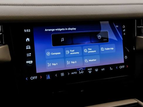 Used 2025 Lincoln Navigator L Black Label AWD/4WD image 41