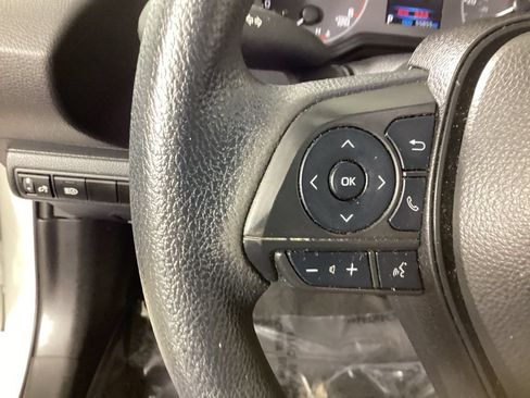 Used 2024 Toyota Corolla LE FWD image 19