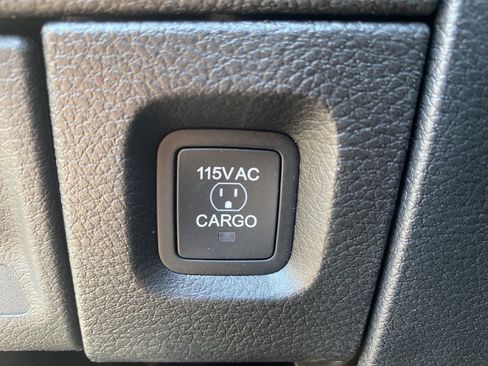 New 2026 RAM 2500 Big Horn AWD/4WD image 27