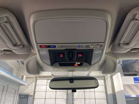 Used 2019 Subaru Forester Touring image 30