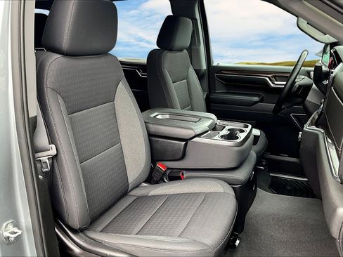 Used 2023 Chevrolet Silverado 1500 LT image 21