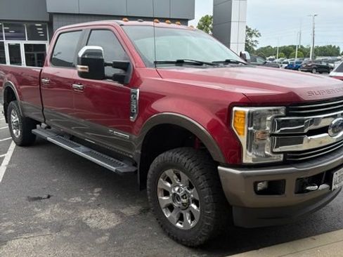 Used 2017 Ford F350 Lariat w/ Chrome Package AWD/4WD image 9