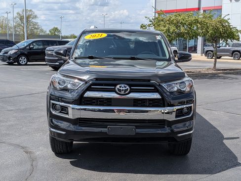 Certified 2021 Toyota 4Runner Limited AWD/4WD image 2