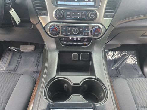 Used 2018 Chevrolet Tahoe LS image 39