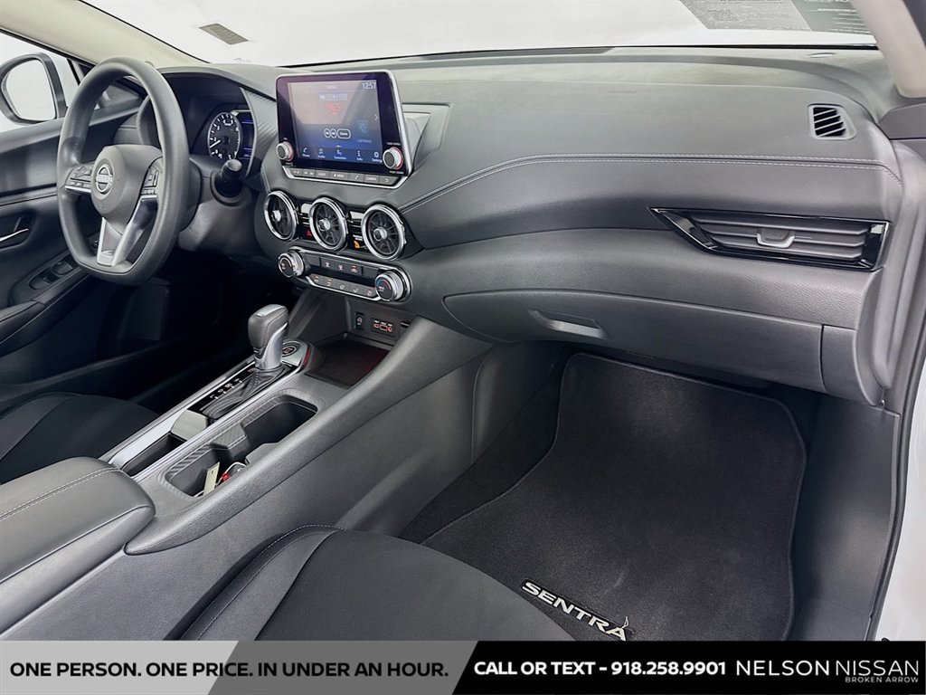 Certified 2025 Nissan Sentra SV FWD image 26