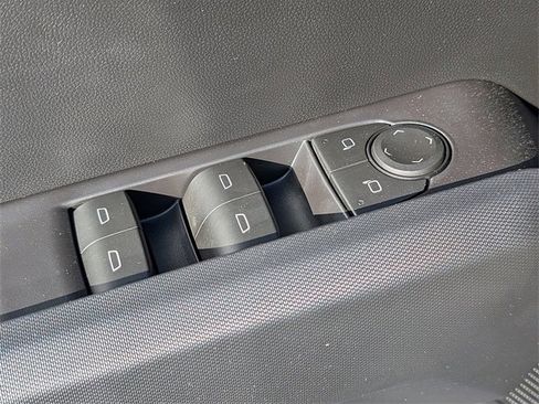 New 2026 Chevrolet Colorado W/T image 19