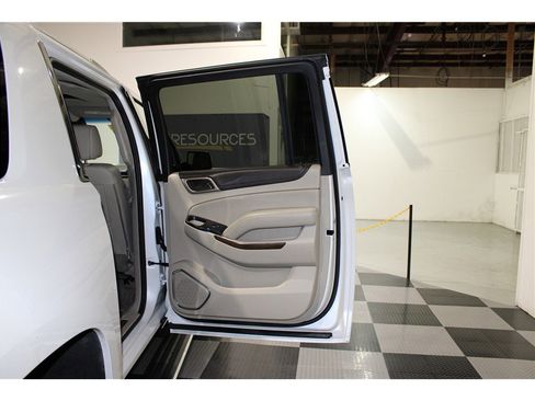 Used 2018 GMC Yukon XL Denali w/ Denali Ultimate Package image 28