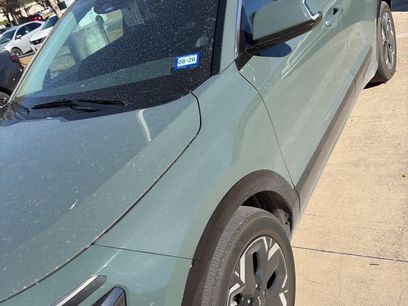 Certified 2023 Kia Niro Wind