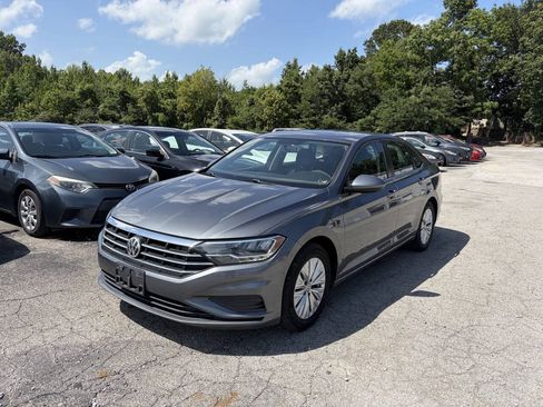 Used 2019 Volkswagen Jetta S FWD image 2