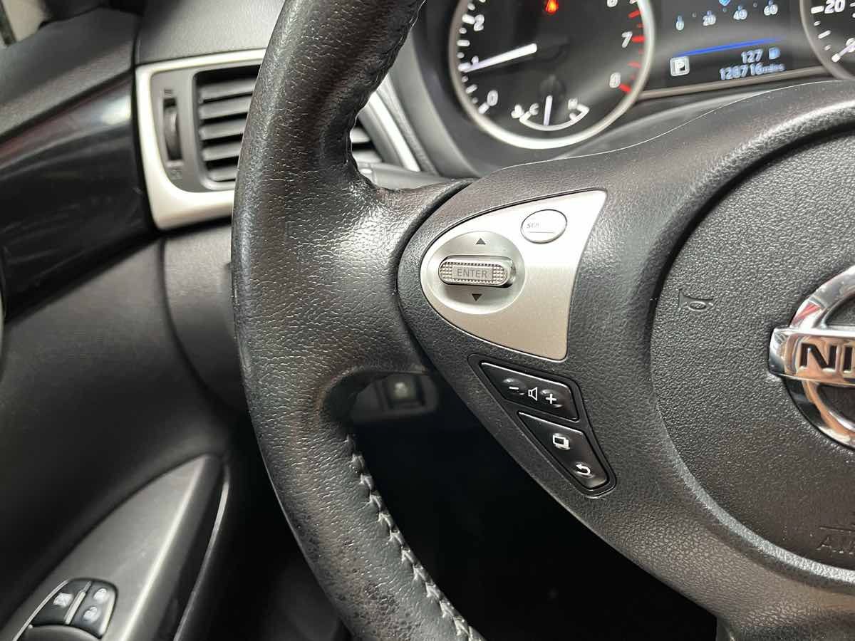 Used 2019 Nissan Sentra SV w/ Special Edition Package FWD image 13