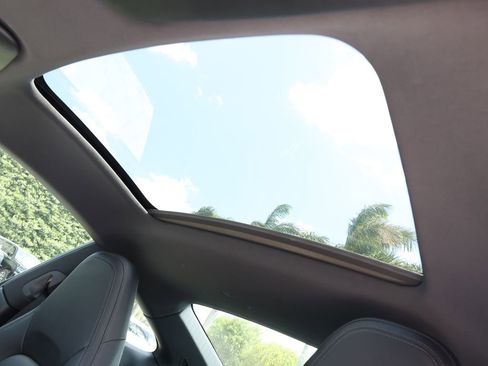 Used 2020 Porsche 911 Carrera w/ Sport Chrono Package RWD image 16