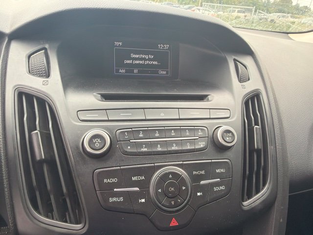 Used 2017 Ford Focus SE FWD image 11