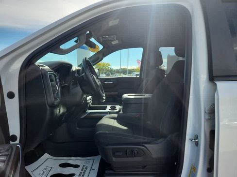 Used 2021 Chevrolet Silverado 1500 LT Trail Boss w/ Bed Protection Package image 21