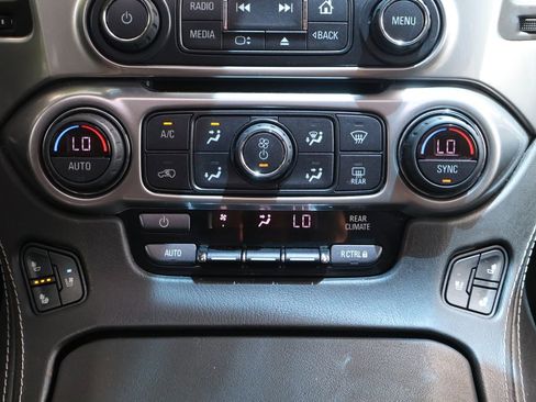 Used 2019 Chevrolet Tahoe Premier AWD/4WD image 21