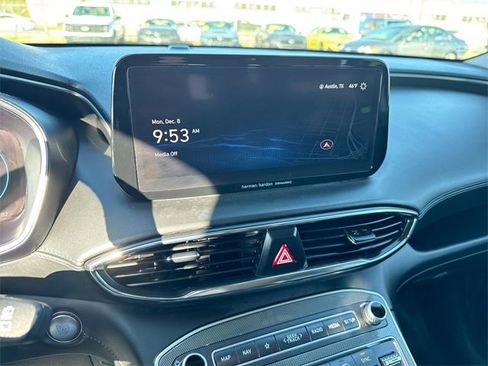 Used 2023 Hyundai Santa Fe Limited image 16