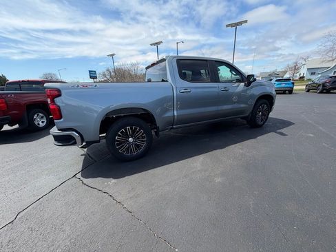 Used 2025 Chevrolet Silverado 1500 LT AWD/4WD image 22