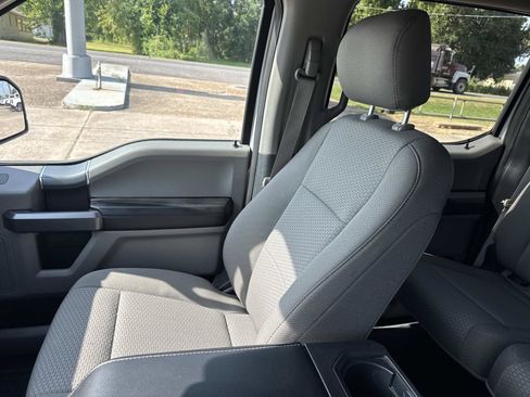 Used 2019 Ford F150 XLT w/ Equipment Group 302A Luxury RWD image 16