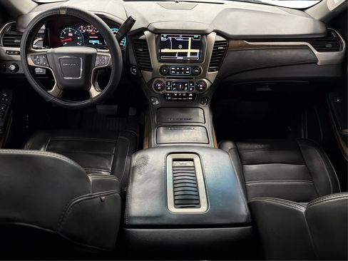 Used 2019 GMC Yukon XL Denali w/ Denali Ultimate Package RWD image 20