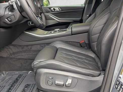 New 2026 BMW X5 xDrive40i w/ Premium Package image 4