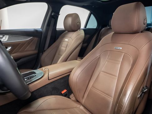 Used 2022 Mercedes-Benz E 53 AMG 4MATIC Sedan w/ Driver Assistance Package image 20