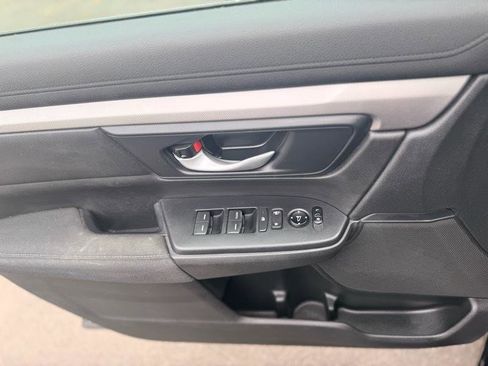 Used 2021 Honda CR-V LX image 13