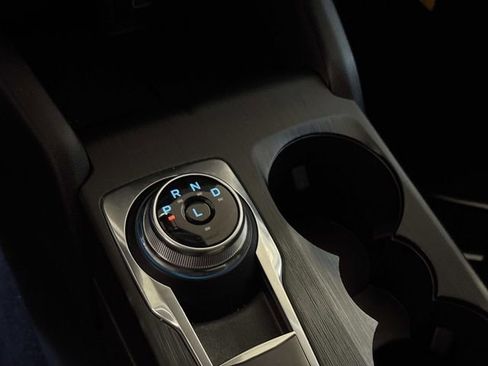 Used 2025 Ford Escape SE image 23