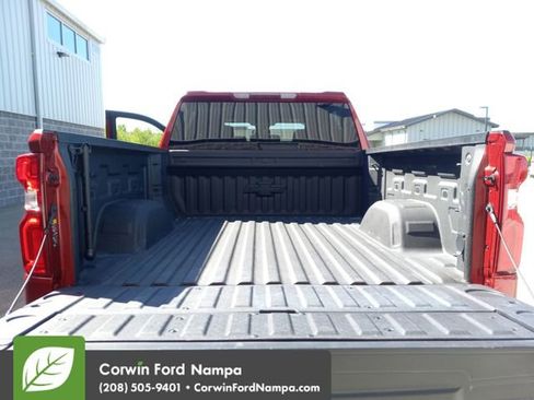 Used 2025 Chevrolet Silverado 1500 RST AWD/4WD image 27
