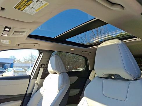 Used 2023 Nissan Ariya FWD image 17