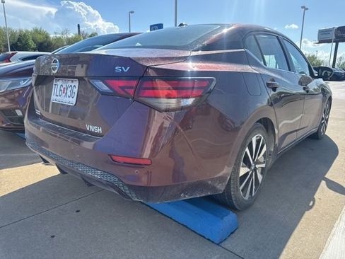 Used 2023 Nissan Sentra SV w/ SV Premium Package FWD image 4