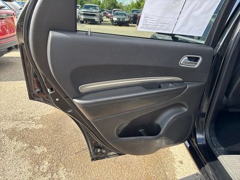 Used 2020 Dodge Durango SXT AWD/4WD image 19