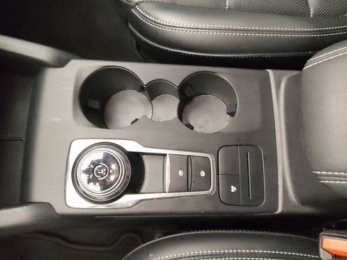 Used 2021 Ford Escape SEL image 26