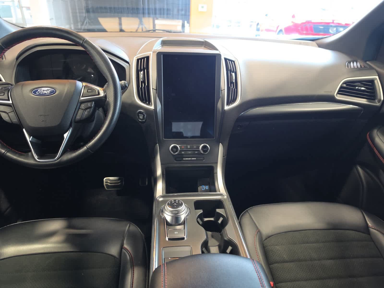 Used 2024 Ford Edge ST-Line AWD/4WD image 31
