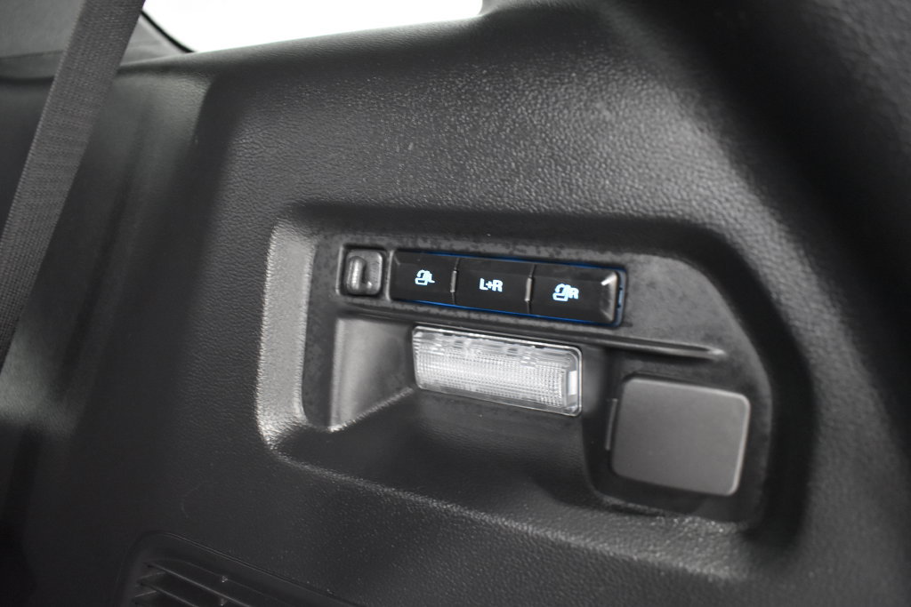 Used 2025 Ford Explorer ST AWD/4WD image 41
