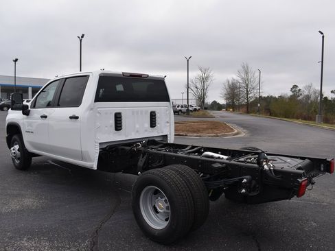 New 2026 Chevrolet Silverado 3500 W/T w/ WT Convenience Package image 4