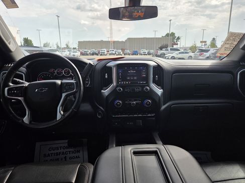 Used 2020 Chevrolet Silverado 1500 RST AWD/4WD image 13