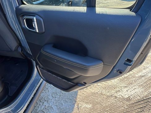 Used 2025 Jeep Wrangler Backcountry image 19