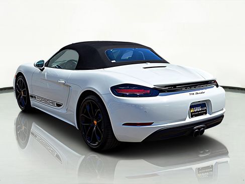 Used 2024 Porsche 718 Boxster image 50