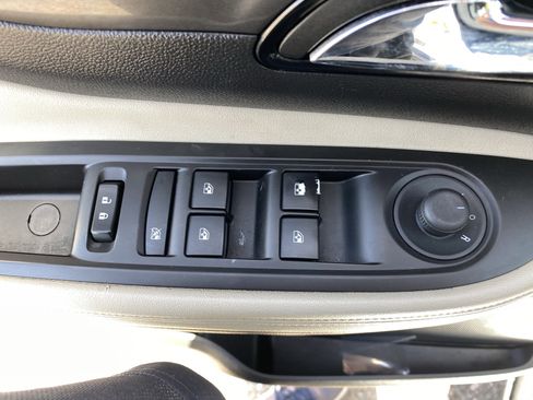 Used 2017 Buick Encore Preferred FWD image 19