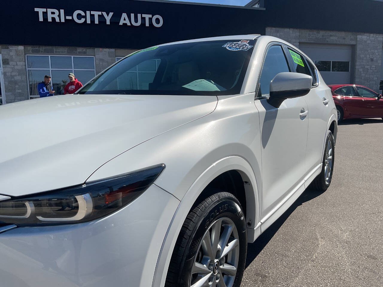 Used 2025 MAZDA CX-5 AWD 2.5 S w/ Preferred Package image 2