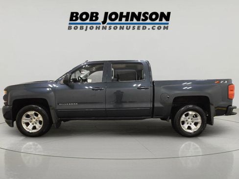 Used 2018 Chevrolet Silverado 1500 LT w/ All Star Edition image 4