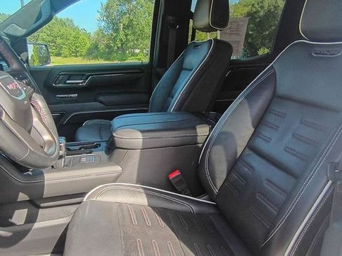 Used 2024 GMC Sierra 1500 AT4X AWD/4WD image 10